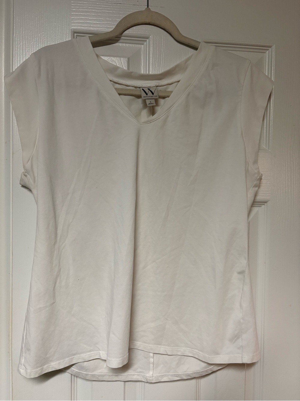 Worthington Crisp White V-Neck Cap Sleeve Top Size L
